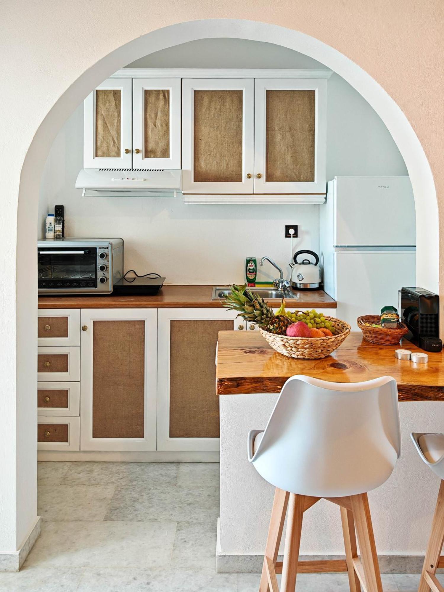 Paraga Suites Naxos City المظهر الخارجي الصورة